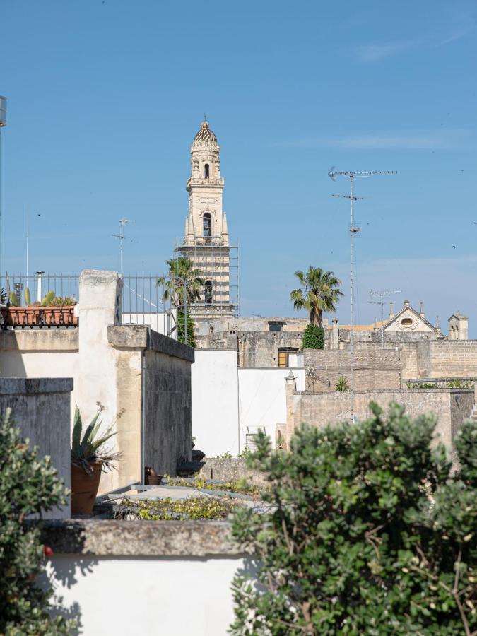 Palazzo Charlie Bed & Breakfast Lecce Dış mekan fotoğraf